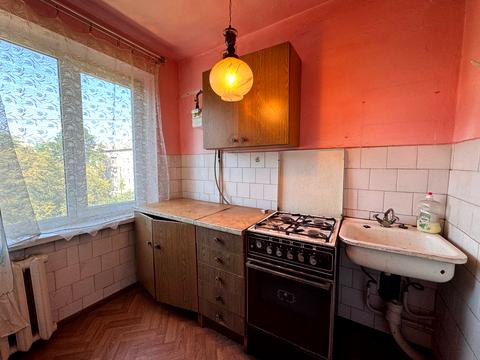 квартира за адресою Тролейбусна вул., 15