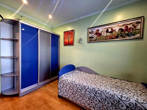 квартира за адресою Короленка, 6