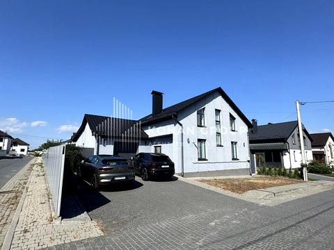 дом по адресу Лесі Українки