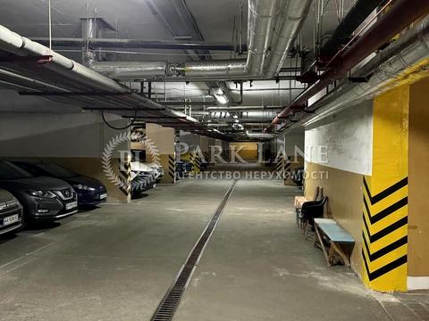 паркомісце за адресою Євгена Коновальця вул. (Щорса), 36-Е