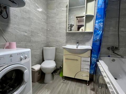 квартира за адресою Небесної Сотні просп. (Маршала Жукова), 16