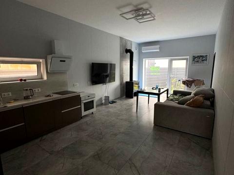 будинок за адресою Польова вул.