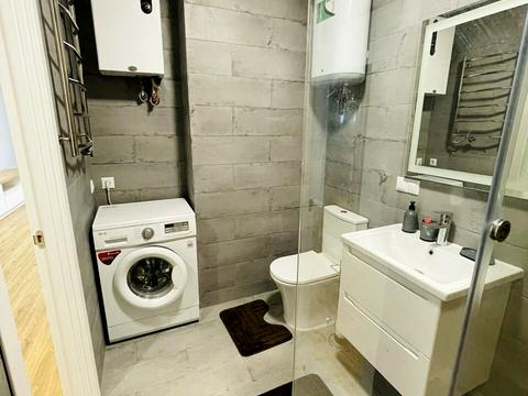 квартира за адресою Миколи Бажана просп., 17-А