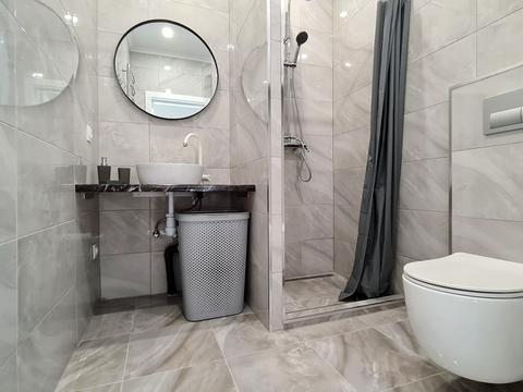 квартира за адресою Каховська вул., 56