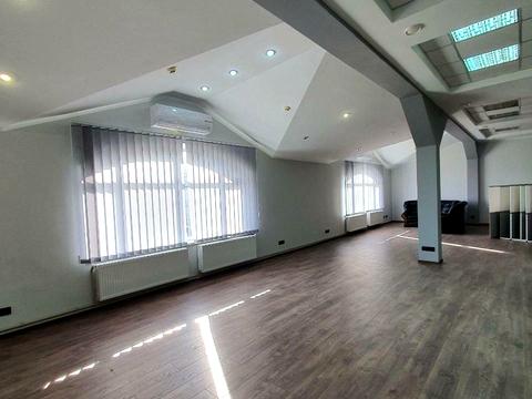 коммерческая по адресу Черновола ул., 4а