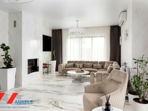 будинок за адресою Вишнева