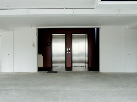 комерційна за адресою Саксаганського вул., 53/80