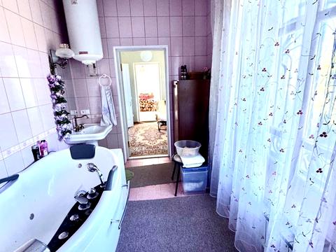 будинок за адресою українська, 8