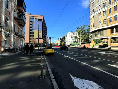 коммерческая по адресу Саксаганского ул., 51/87