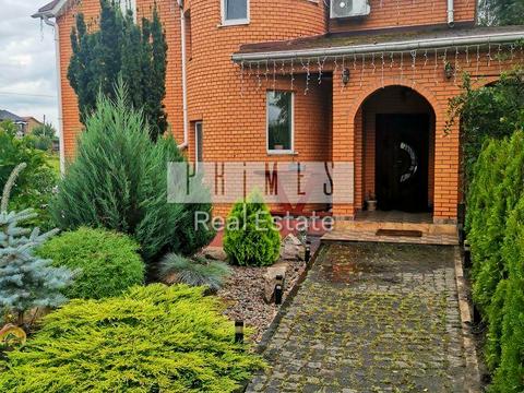 дом по адресу Добровольців вул.