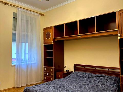 квартира за адресою Героїв Майдану вул. (Гвардійська), 4