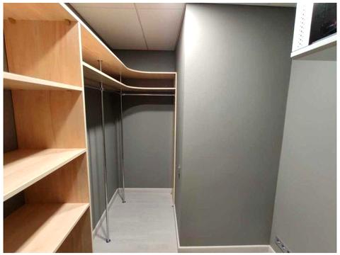 комерційна за адресою Жилянська вул., 59