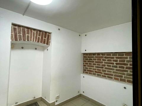 комерційна за адресою Нечуя-Левицького вул., 5