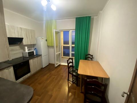 квартира за адресою Ревуцького вул., 54-Б