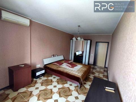 квартира за адресою Дніпровська набережна вул., 26