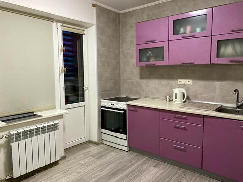 квартира за адресою Ревуцького вул., 19/1