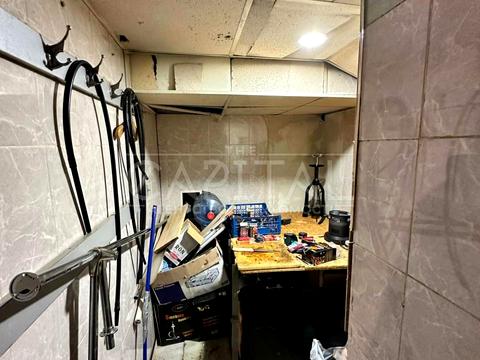 коммерческая по адресу Леси Украинки бульв., 12