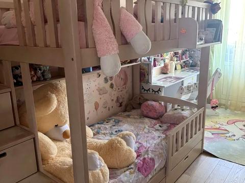 квартира за адресою Почайнинська вул., 60