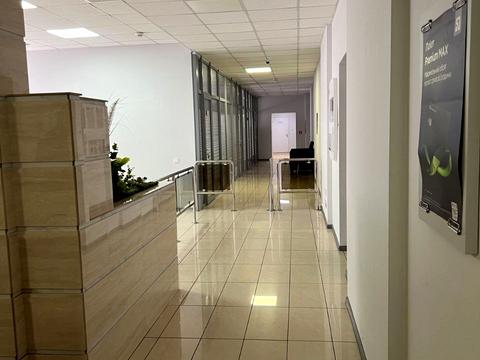 комерційна за адресою Бульварно-Кудрявська вул. (Воровського), 24