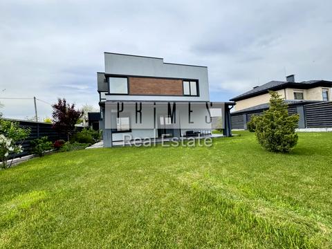 будинок за адресою Вишнева вул.