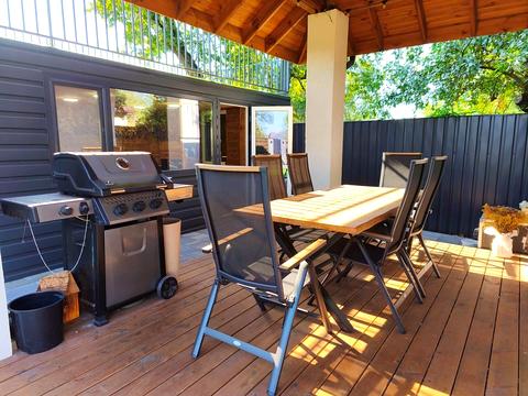 будинок за адресою Лісова вул.