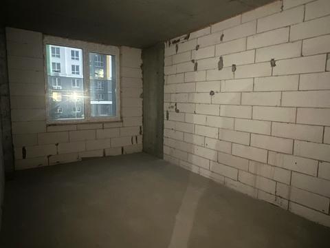 квартира за адресою Машинобудувників, 16