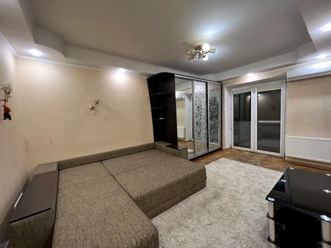 квартира за адресою Івана Миколайчука вул. (Серафимовича), 9