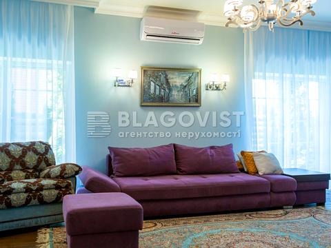 дом по адресу Киев, Центральная ул., 1