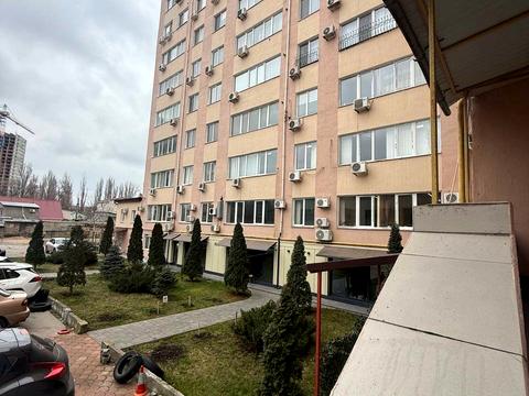 комерційна за адресою Івана Франка вул., 55