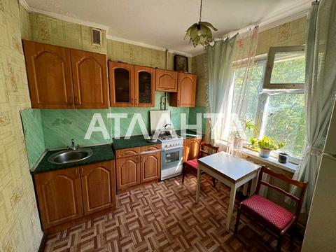 квартира за адресою Євгена Чикаленка вул., 60/2