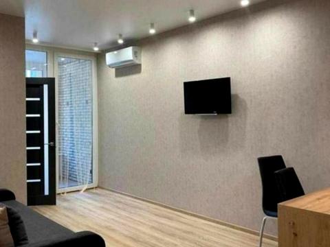 квартира за адресою Зарічна вул., 4к1
