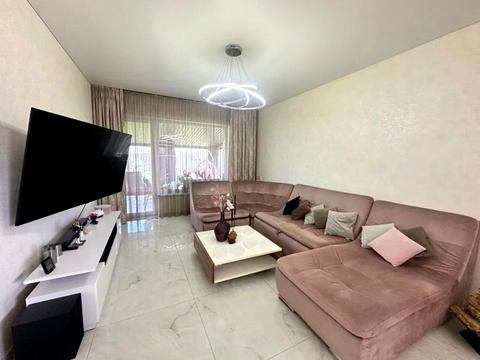 дом по адресу космонавтів