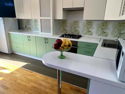 квартира по адресу Леси Украинки бульв., 8