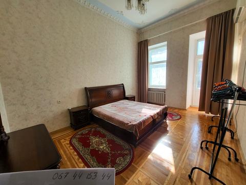 квартира за адресою Велика Житомирська вул., 8-Б