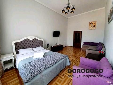 квартира за адресою Велика Васильківська вул. (Червоноармійська), 66