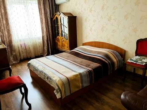 квартира за адресою Патріарха Мстислава Скрипника вул., 7