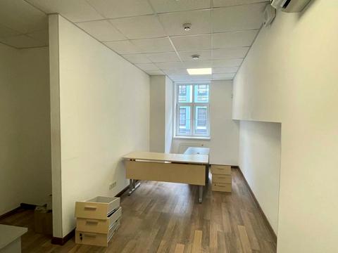 коммерческая по адресу Воздвиженская ул., 43