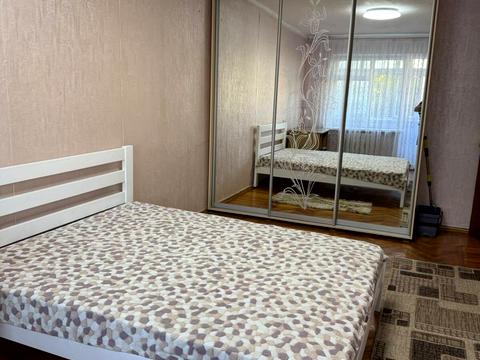 квартира за адресою Небесної Сотні просп. (Маршала Жукова), 6