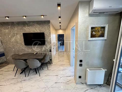 квартира за адресою Бережанська вул., 15