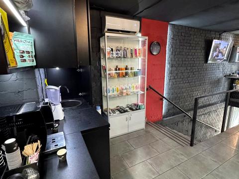 комерційна за адресою Звіринецька вул., 47