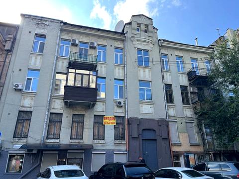 квартира по адресу Фабра, 15