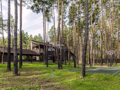 будинок за адресою Лісова вул., 1