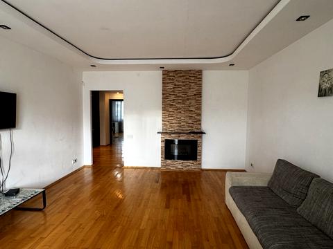 квартира за адресою Варшавська вул., 3