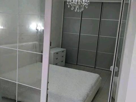 квартира за адресою Київ, Саперно-Слобідська вул., 10