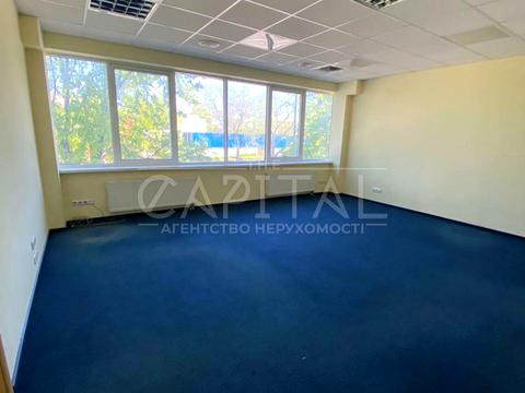 комерційна за адресою Сирецька вул., 5