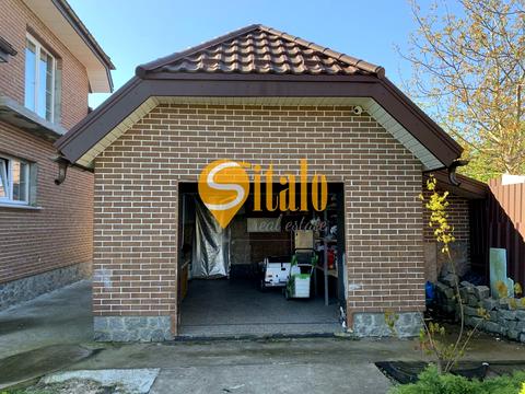 будинок за адресою Франка