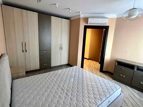 будинок за адресою Горіхова