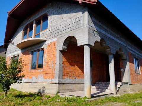 будинок за адресою Центральна