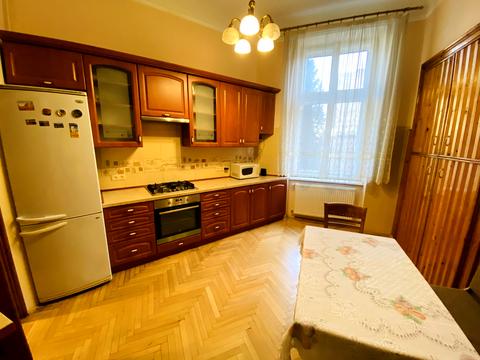 квартира по адресу Поповича ул., 7