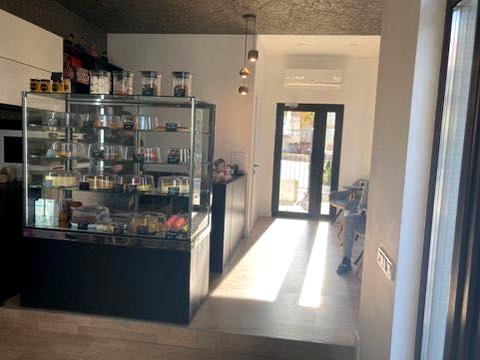 коммерческая по адресу Авдєєва-Чорноморського, 7